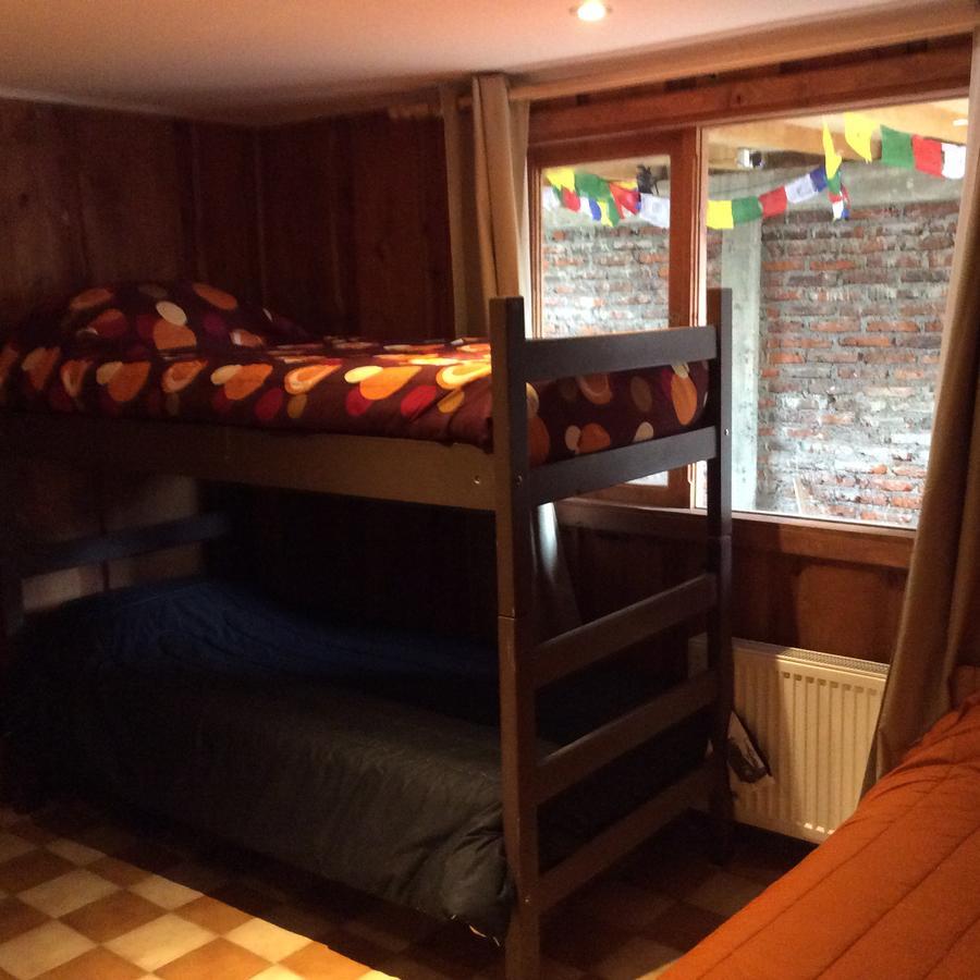 Rio Libre Pucon Party Hostel Екстериор снимка